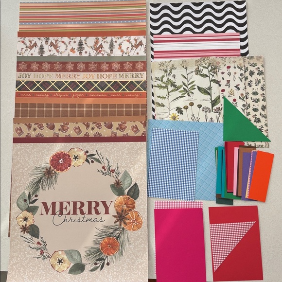 NWT Bundle of 5 Blank Scrapbooking Calendars & Some Supplies - Picture 5 of 8